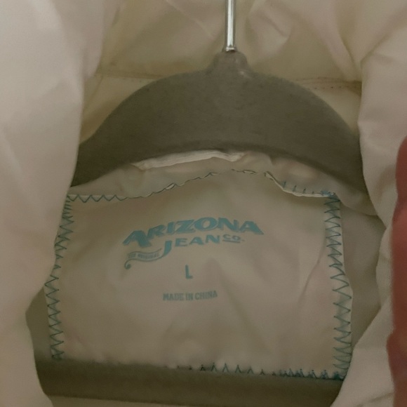 Vest - Picture 2 of 2